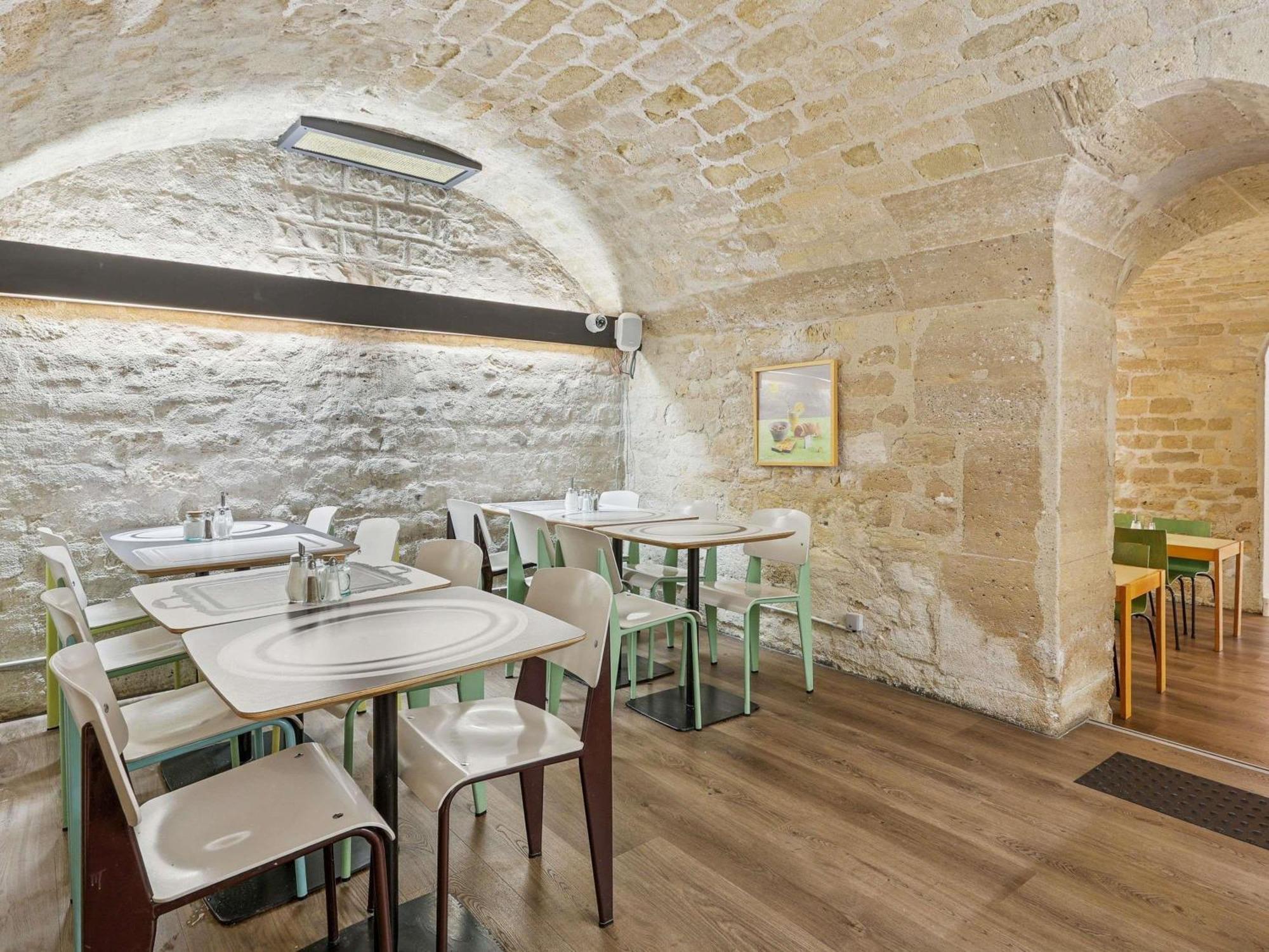 Hotel Ibis Styles Republique Le Marais 3*